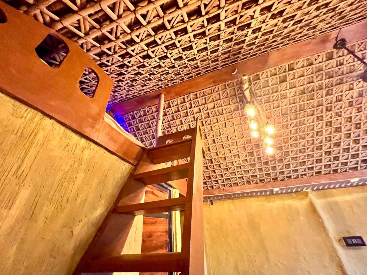 La Pahi Palace- Banquet And Resort Sakri East Экстерьер фото